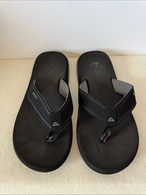 Reef flip flops